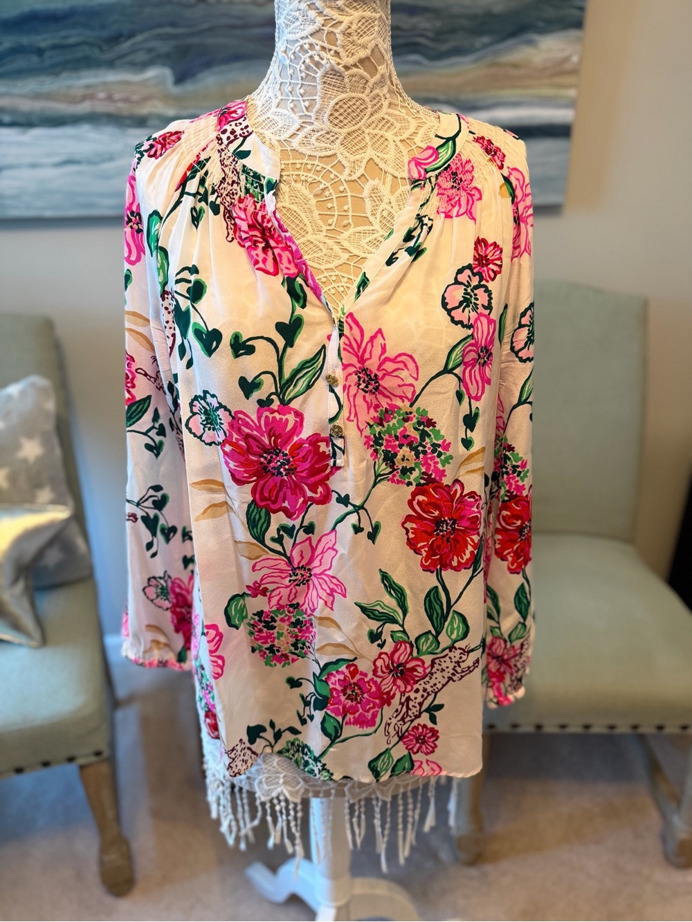 Lilly Pulitzer Women's Pink Floral V-Neck Blouse